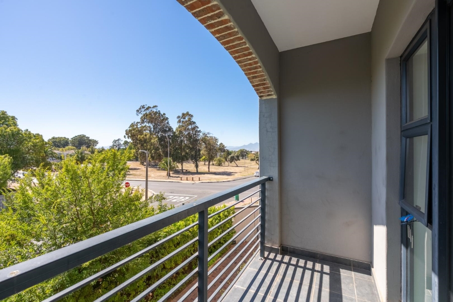 2 Bedroom Property for Sale in Durbanville Western Cape